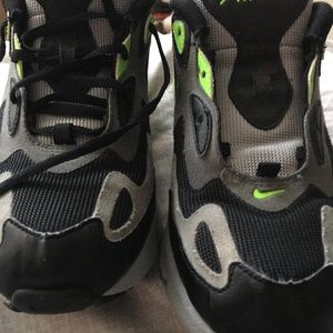 Nike Air 200 sneakers